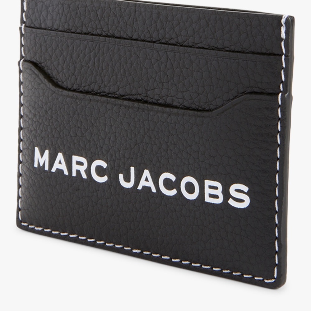 Marc Jacobs - Picture 3 of 3